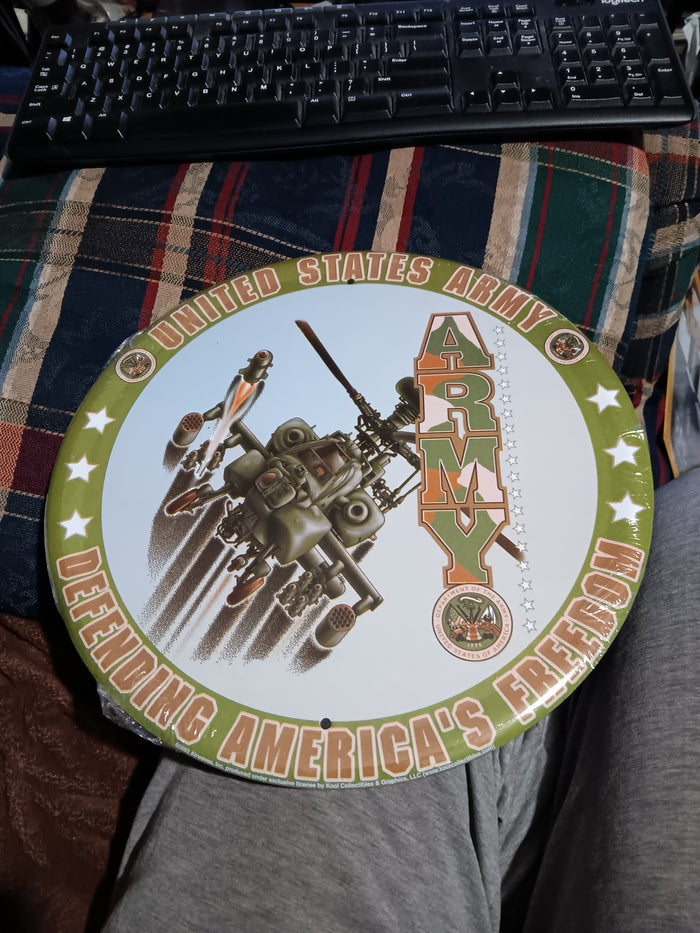 Army 12 Inch Round Metal Tin Sign United States Army Attack Helicopter