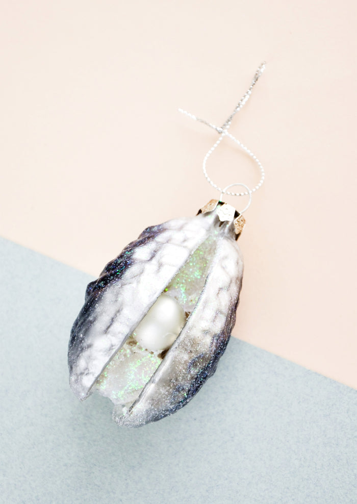 Hidden Pearl Ornament in - LEIF