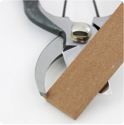 R2 Pruning Shears Sharpening Stone