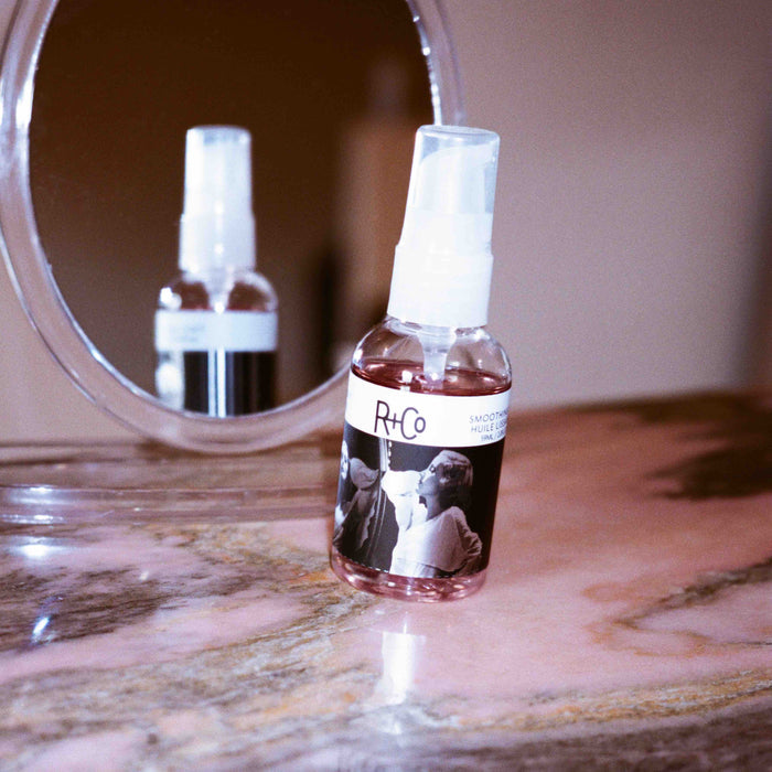 TWO-WAY MIRROR Smoothing Oil
