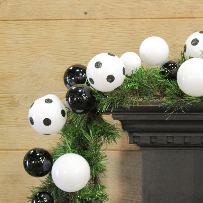 10' Black & White Polka Dot Ball Garland