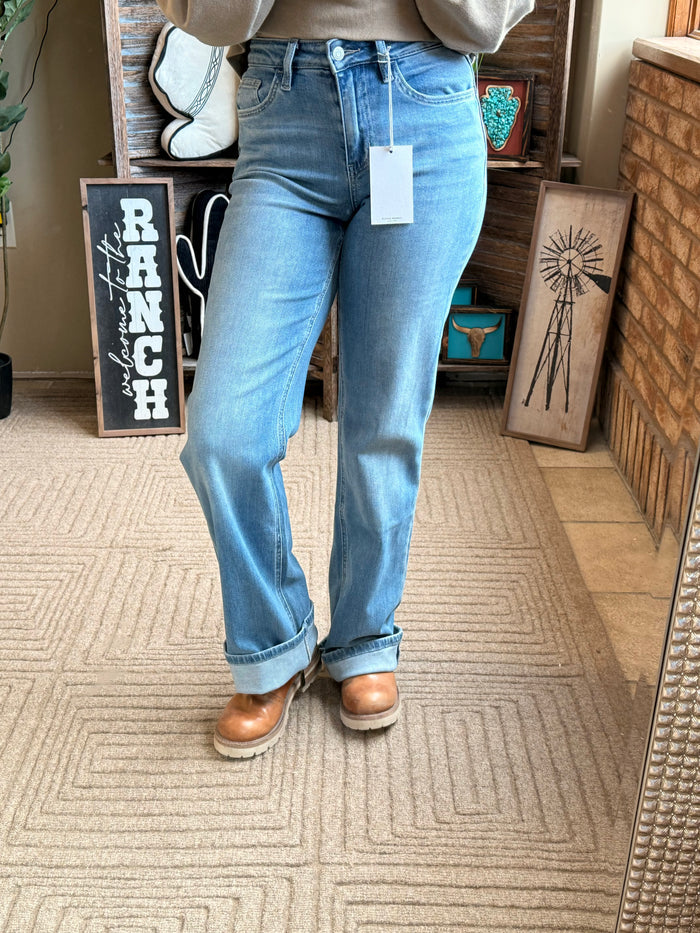 Flying Monkey flare jeans in light blue denim, mid-rise, button closure, cuffed hem