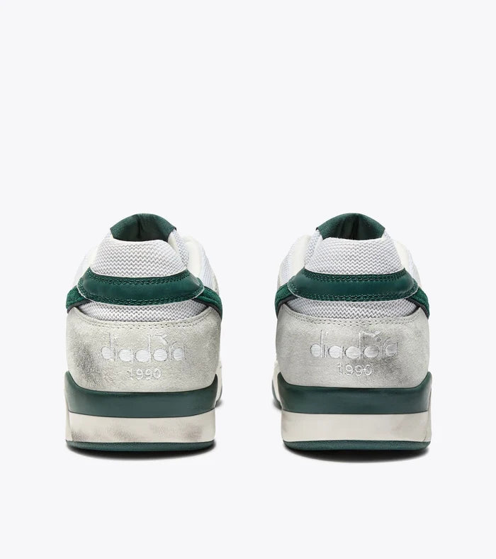 B.560 USED | WHITE & BISTRO GREEN | DIADORA