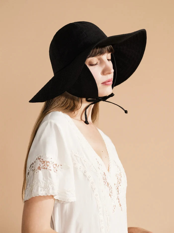 Black Noona Sun Hat