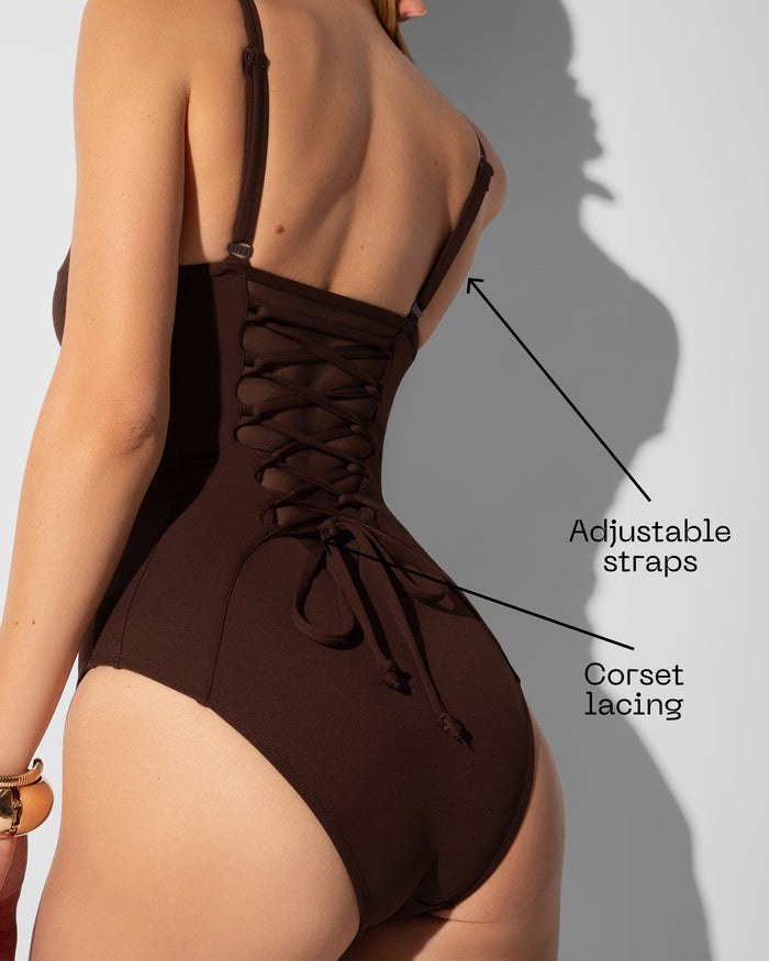 Detail graphic of Bombshell - Espresso highlighting back lacing