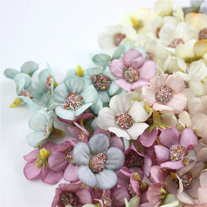 Bulk 100Pcs Daisy Artificial Chrysanthemum Flowers Heads for Wedding Decoration Home Decoration Wholesale