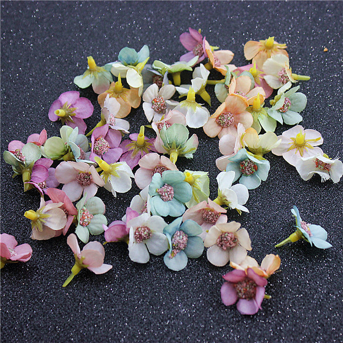 Bulk 100Pcs Daisy Artificial Chrysanthemum Flowers Heads for Wedding Decoration Home Decoration Wholesale