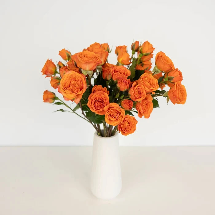 Dark Orange Spray Bulk Roses Vase - Image
