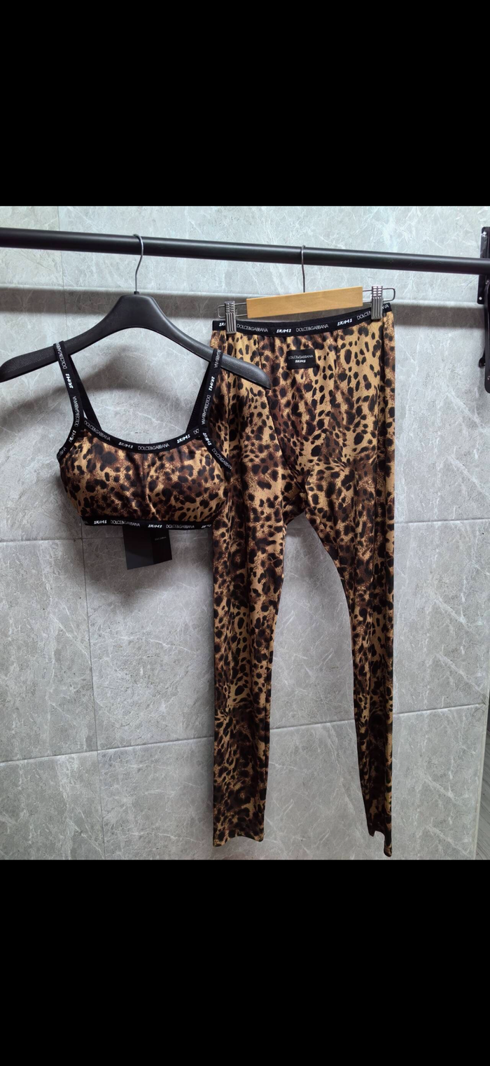 D&G set