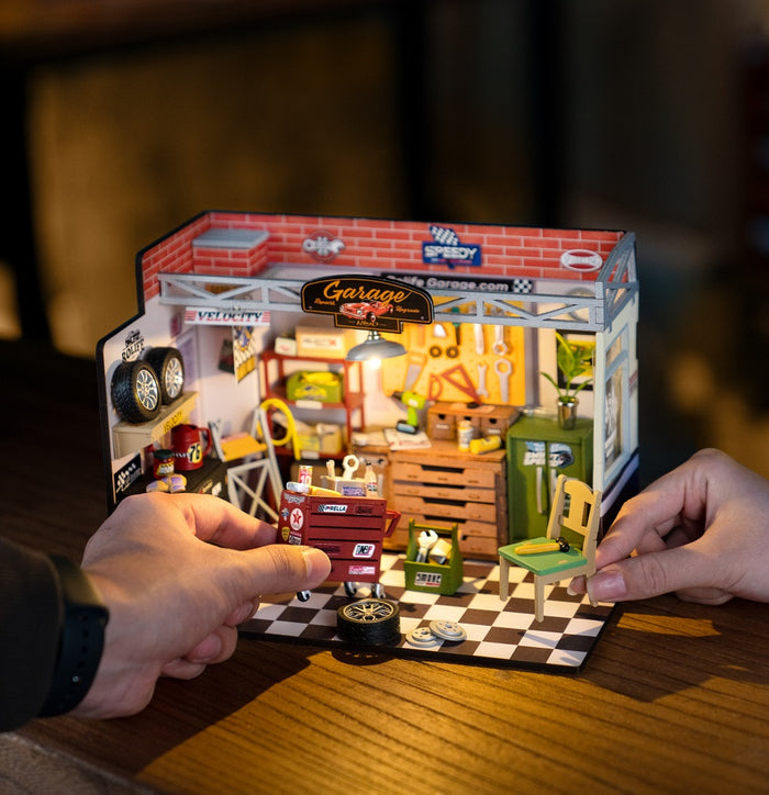 DG165 Garage Workshop Robotim Rolife Diy Miniature House Kit