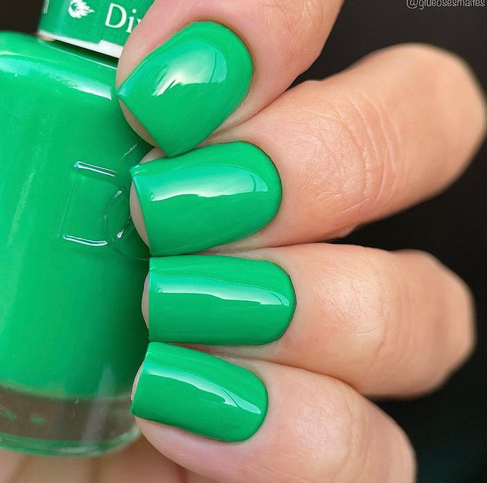 DND Gel Nail Polish Duo 790 - Divine Green