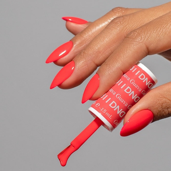 DND Gel Nail Polish Duo 811 - Guava