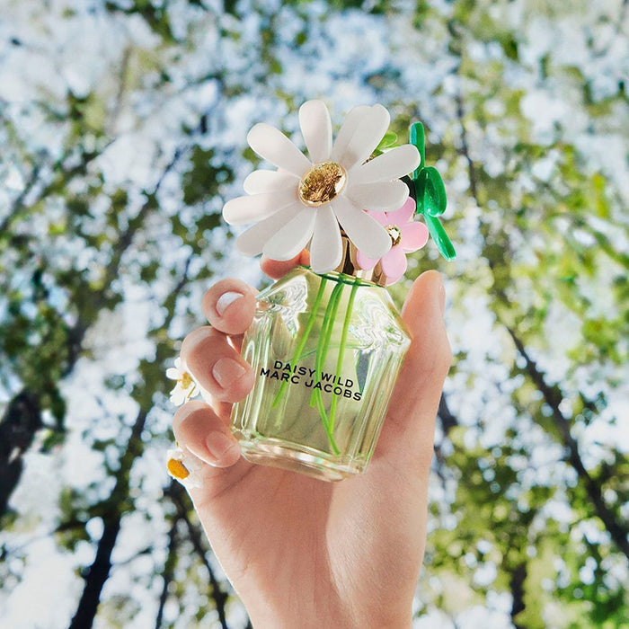 MARC JACOBS (Gift Set): Daisy Wild EDP 100ml-LIMITED EDITION | Isetan KL Online Store