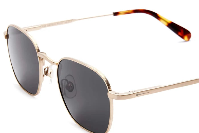 Gold Groove Polarized Pilot Sunglasses