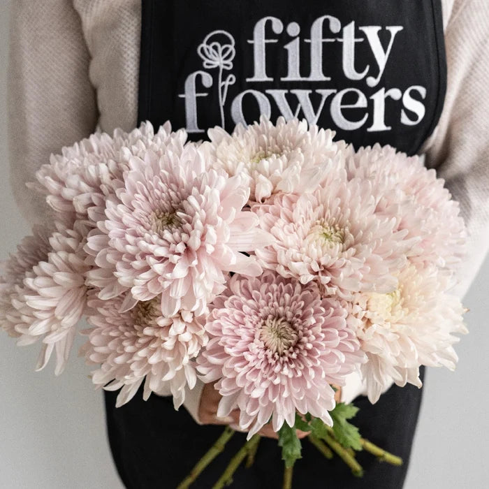 Honeymoon Bahlia Flower Apron - Image