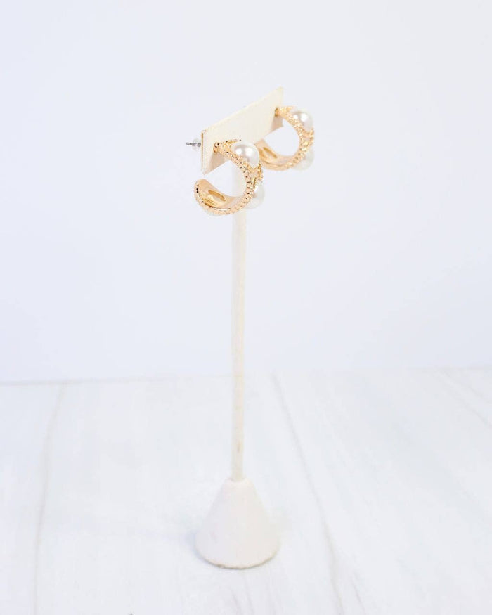Huntington Pearl Hoop Earring Gold: Default