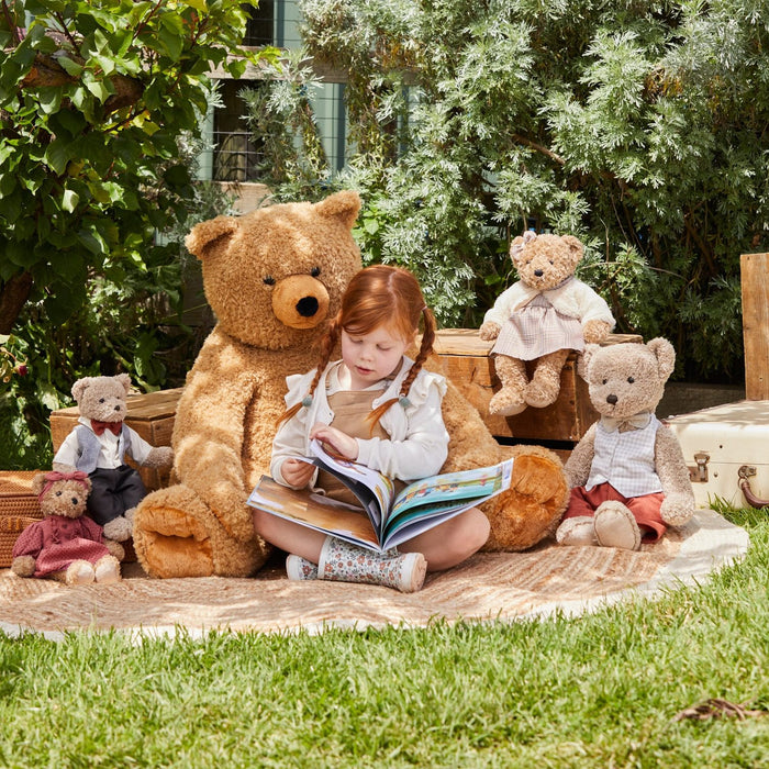 Jiggle & Giggle Large Sitting Bear