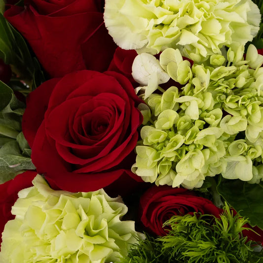Joyous Noel Diy Flower Kit Close Up - Image