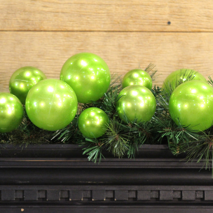 Lime Green Ball Garland, 10'