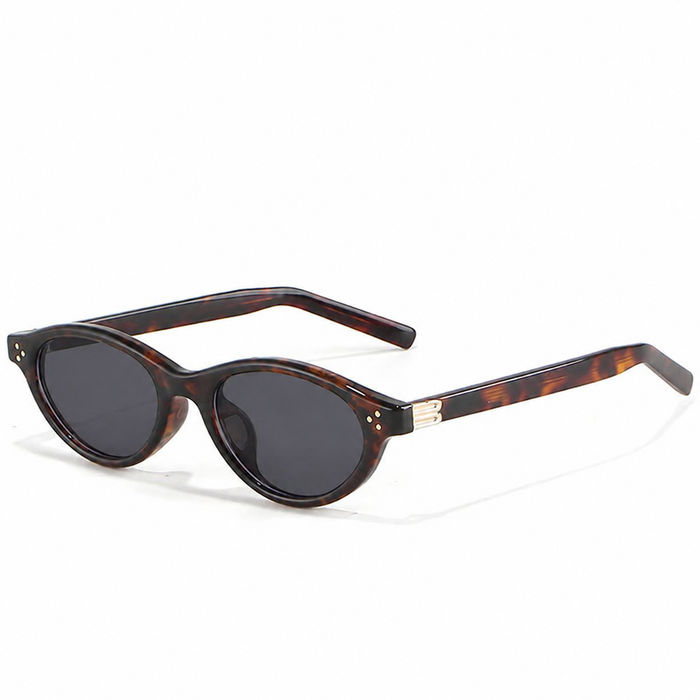 Tortoiseshell / 1.56 index (for SPH 0.00 to -/+2.00) / Photochromic (UV-Responsive)
