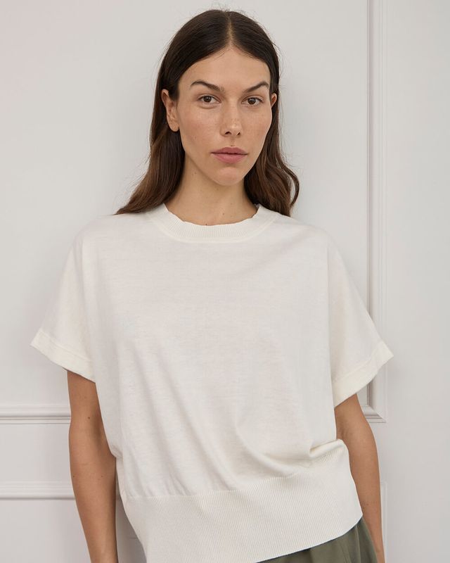 LUCY KNIT TEE | Cream - Darling & Domain