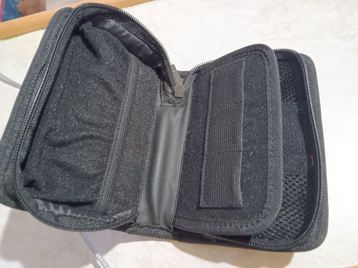 Nintendo DS Pink OEM Zippered Carrying Case Holds 6 Games & Console