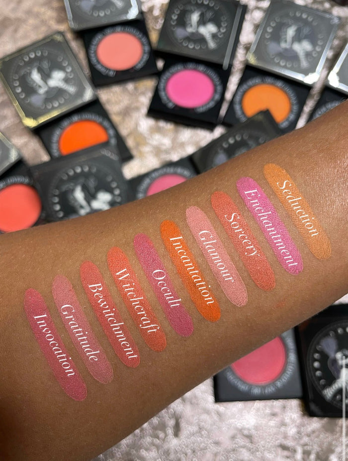 Bewitching Blush Single - Occult - VE CosmeticsEyeshadow