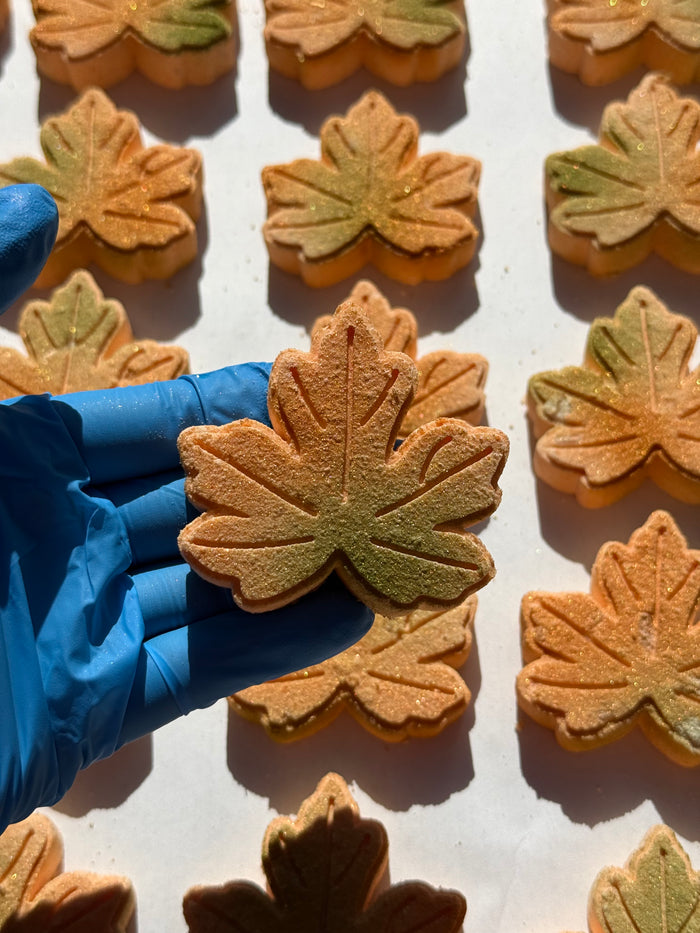 SEASONAL: Holiday Bath Bomb - Pumpkin Fall Leaves Gingerbread - Eye Halloween