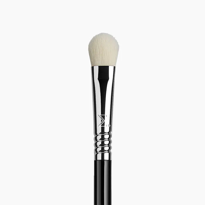 Sigma Beauty E28 Detail Buffer Brush