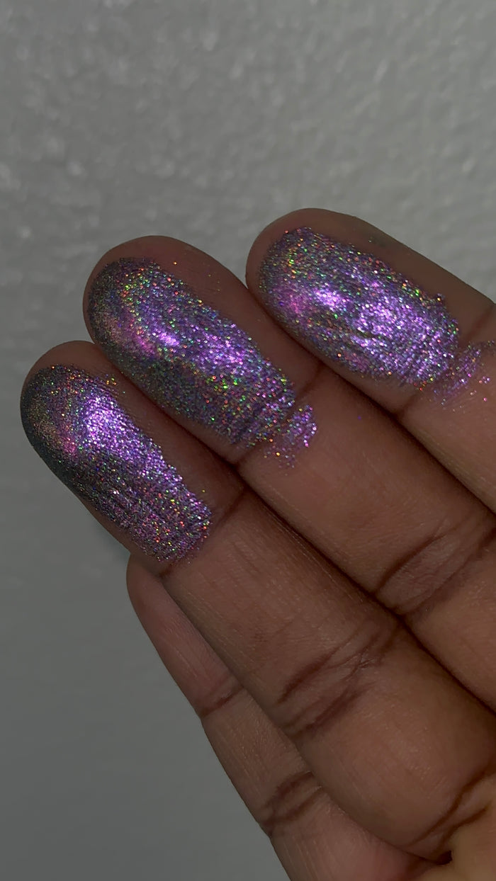 SPARKLING CRUISE Soft HOLOGRAPHIC EYESHADOW