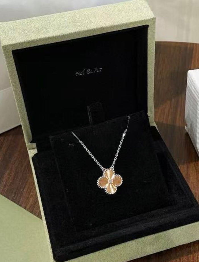 Van cleef necklace