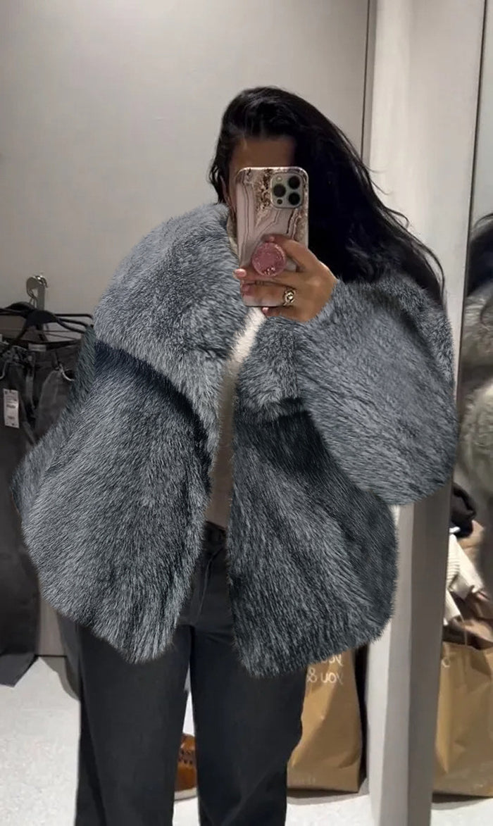 Gray with white / L